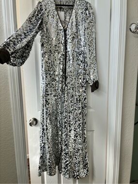 Zara Silver Sequin balloon-sleeved gown